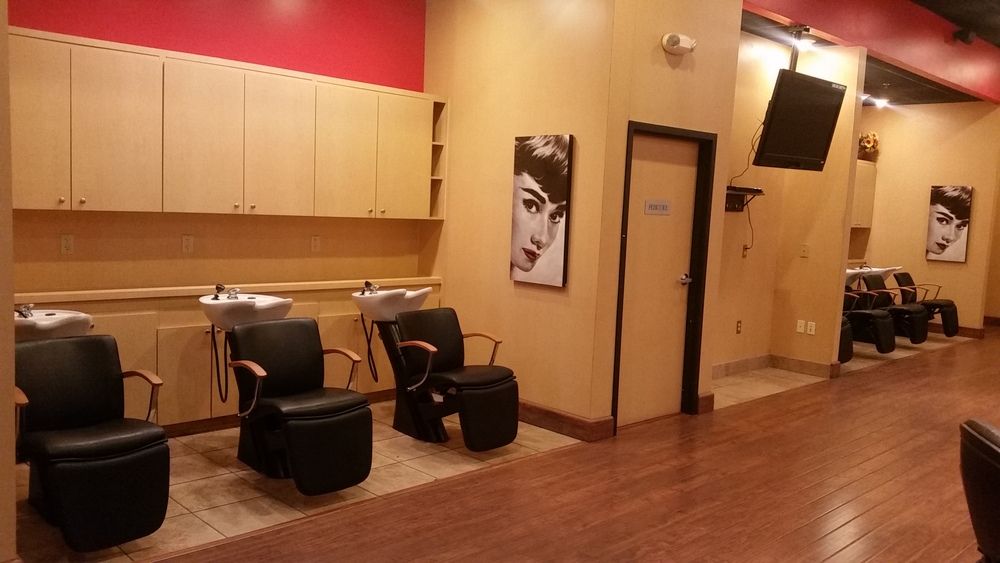 Turnkey Salon & Spa Southwest FL: 1755 Boy Scout Dr, Fort Myers, FL 33907